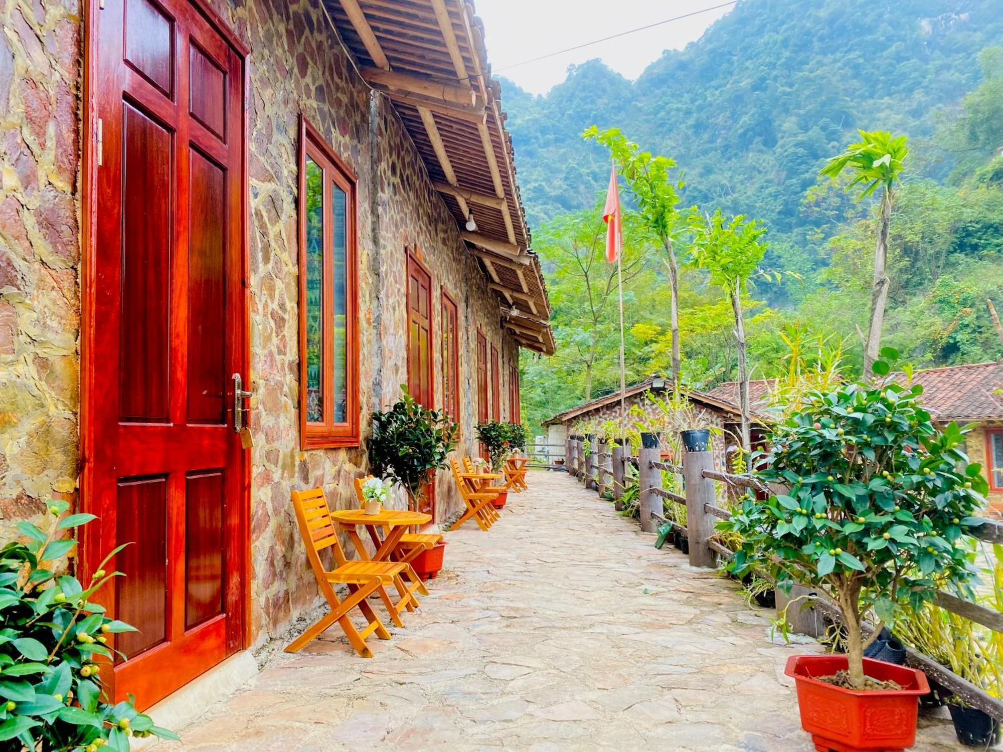 Lan Rung Homestay Lung Nieo Εξωτερικό φωτογραφία
